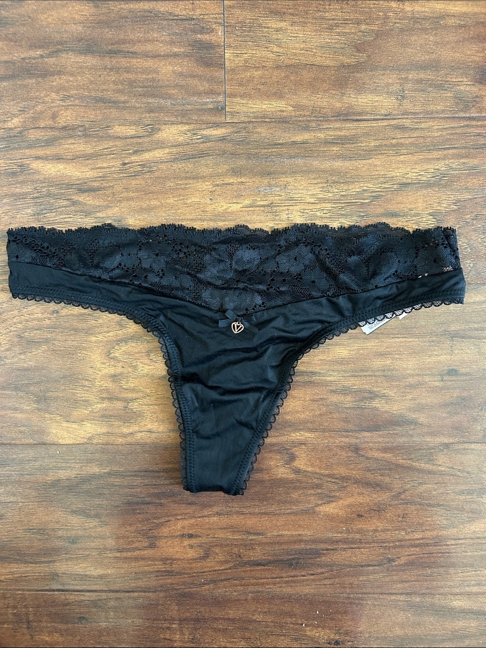 Victoria's Secret Black Lace-Trim Thong Panty